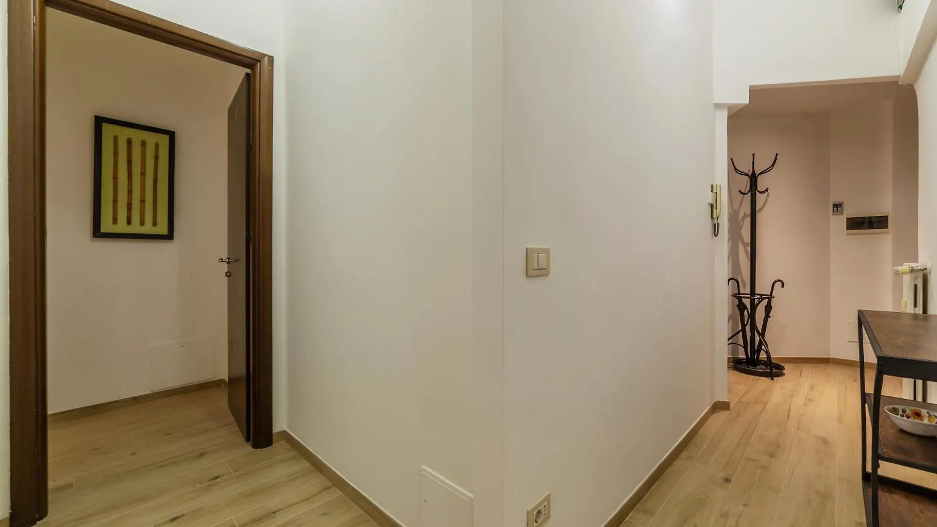 Trastevere Three Cozy Rooms Rom Apartment