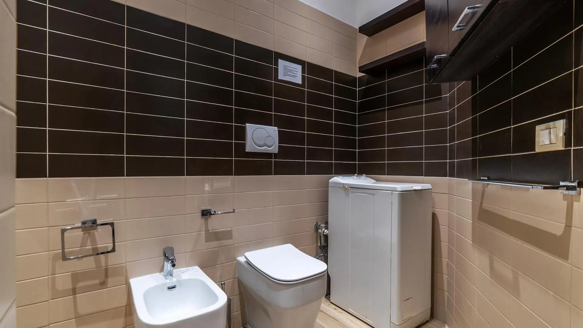 Trastevere Three Cozy Rooms Rom Apartment