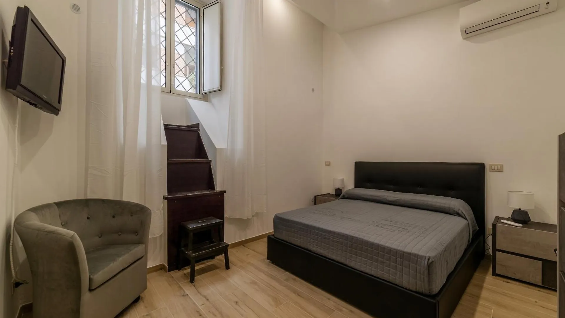 Trastevere Three Cozy Rooms Rom