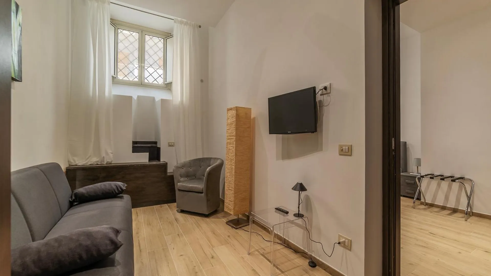 Trastevere Three Cozy Rooms Rome 0*,